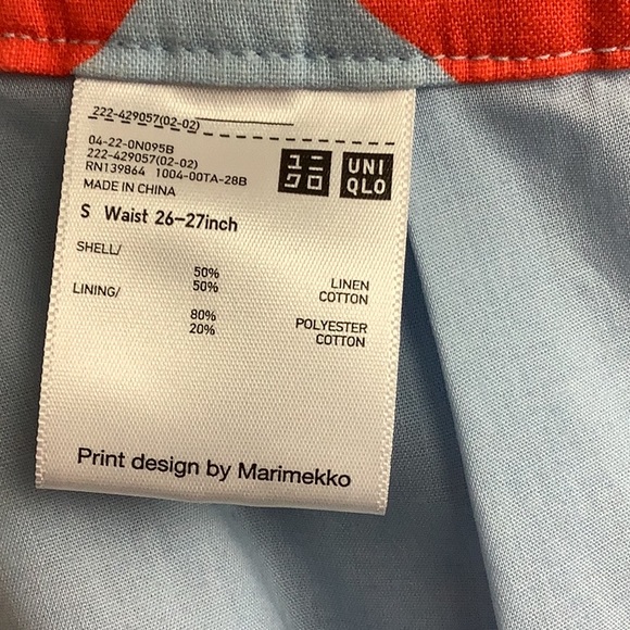 Marimekko A-line pleated Skirt with Smocked Features - Picture 7 of 10